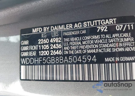 2011 Mercedes-Benz E 350 z USA, uszkodzony, nr VIN WDDHF5GB8BA504594